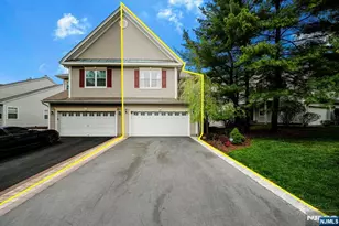 110 Warbler Dr, Wayne, NJ 07470 - Photo 2