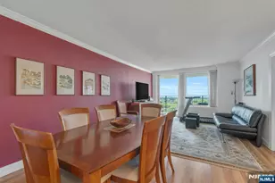 1530 Palisade Ave 23E, Fort Lee, NJ 07024 - Photo 4
