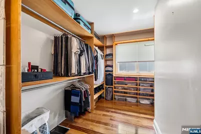 124 Crain Road, Paramus, NJ 07652 - Photo 20