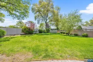 124 Crain Rd, Paramus, NJ 07652 - Photo 44
