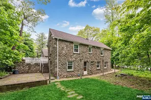 157 Chestnut Ridge Rd, Montvale, NJ 07645 - Photo 32