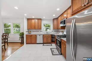 41-03 Ackerman Dr, Fair Lawn, NJ 07410 - Photo 10