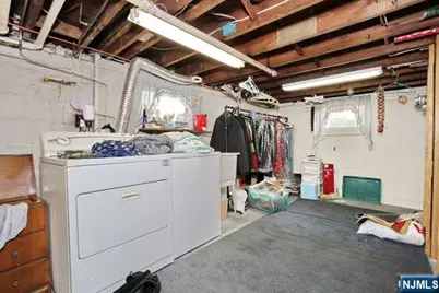 35 Demarest Avenue, Bergenfield, NJ 07621 - Photo 30