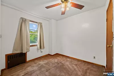 152 High Street, Nutley, NJ 07110 - Photo 20