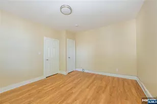 120 Sunset Ave, Newark, NJ 07106 - Photo 20