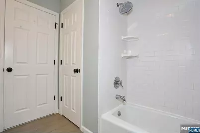 408 Bergen Boulevard, Oradell, NJ 07649 - Photo 38