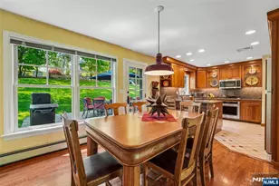 95 Knollton Rd, Allendale, NJ 07401 - Photo 10