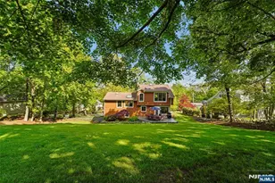 95 Knollton Rd, Allendale, NJ 07401 - Photo 34