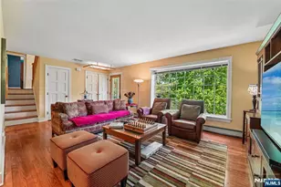 95 Knollton Rd, Allendale, NJ 07401 - Photo 6