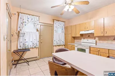 73-75 Knickerbocker Avenue, Paterson, NJ 07503 - Photo 10