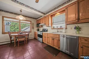 82 Kensington Ave, Norwood, NJ 07648 - Photo 12