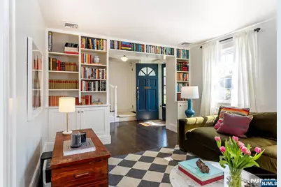 582 Highland Avenue, Montclair, NJ 07043 - Photo 8