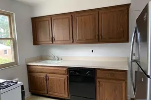 50 S 1st 4 B, Bergenfield, NJ 07621 - Photo 8