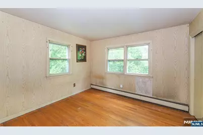 115 Hampshire Hill Road, Upper Saddle River, NJ 07458 - Photo 24