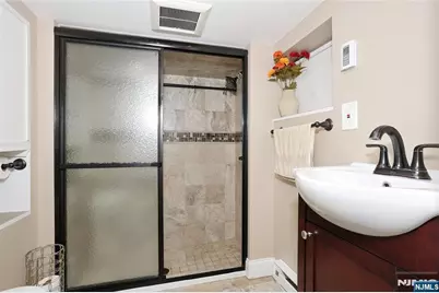 115 Lexington Avenue, Bloomfield, NJ 07003 - Photo 20