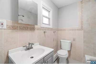 61 Holsman Street, Paterson, NJ 07522 - Photo 10