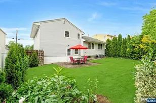 320 W Clinton Ave, Bergenfield, NJ 07621 - Photo 30