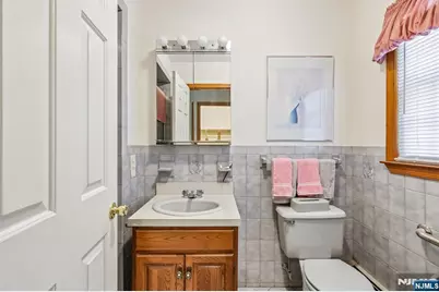 28 Verkade Drive, Wayne, NJ 07470 - Photo 18