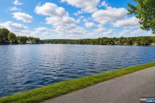 75 Lake Trail, Wayne, NJ 07470 - Photo 20