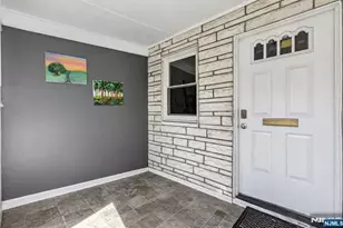 127 Lyons Ave, Newark, NJ 07112 - Photo 4