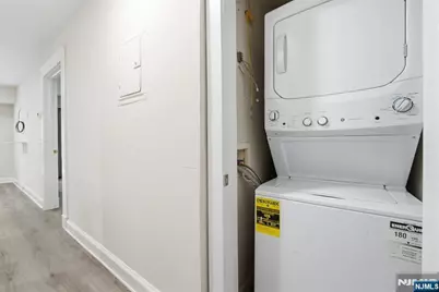 401 Dercole 120 #120, Norwood, NJ 07648 - Photo 16