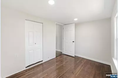 325 Schley Street, Newark, NJ 07112 - Photo 14