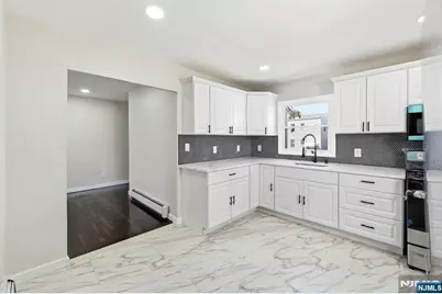 325 Schley Street, Newark, NJ 07112 - Photo 16