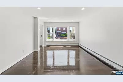 325 Schley Street, Newark, NJ 07112 - Photo 2
