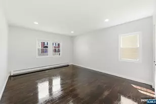 325 Schley St, Newark, NJ 07112 - Photo 12