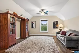 8 Forest Dr, Mendham, NJ 07945 - Photo 30