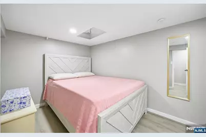 7 Belle Avenue, Paterson, NJ 07522 - Photo 22