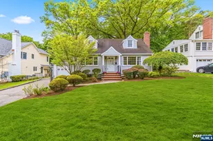 46 Kenmore Pl, Glen Rock, NJ 07452 - Photo 4