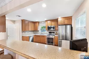 154 Milton Ave, Nutley, NJ 07110 - Photo 14