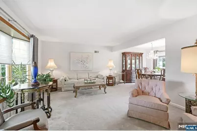291 S Chestnut Street, Washington Township, NJ 07676 - Photo 6