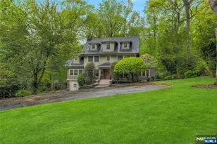 30 Tower Hill Rd, Mountain Lakes, NJ 07046 - Photo 2