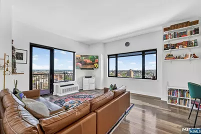 3312 Hudson Avenue 12K #12K, Union City, NJ 07087 - Photo 4