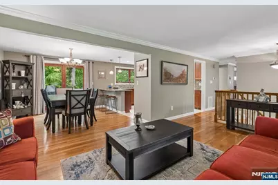 60 Edgemere Road, Livingston, NJ 07039 - Photo 4