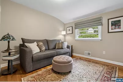 60 Edgemere Road, Livingston, NJ 07039 - Photo 28