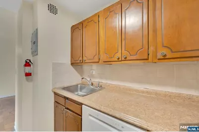 265 Main Street 209 #209, Ridgefield Park, NJ 07660 - Photo 14