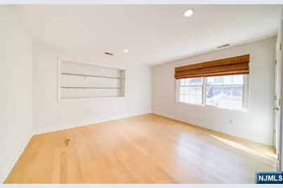 270 Marietta Street, Englewood Cliffs, NJ 07632 - Photo 24