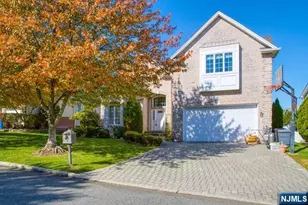 270 Marietta St, Englewood Cliffs, NJ 07632 - Photo 2