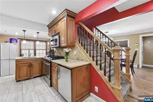 67 South Pkwy, Clifton, NJ 07014 - Photo 12