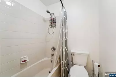 123 Levinberg Lane, Wayne, NJ 07470 - Photo 18