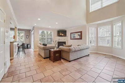123 Levinberg Lane, Wayne, NJ 07470 - Photo 6