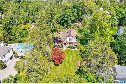 184 Old Short Hills Road, Millburn, NJ 07078 - Photo 6