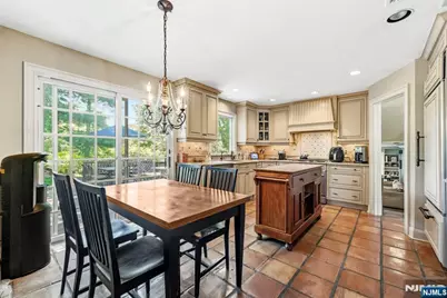 12 Wildwood Drive, North Caldwell, NJ 07006 - Photo 8