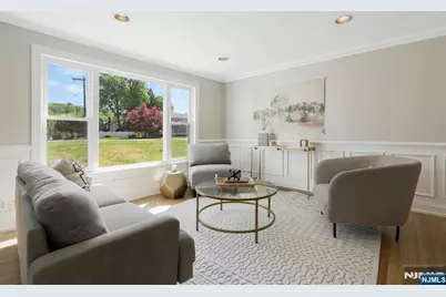 20 W Saddle River Road, Waldwick, NJ 07463 - Photo 4