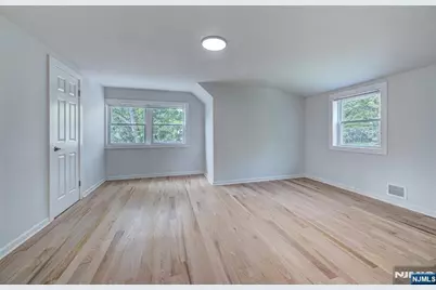 9 Park Drive, Livingston, NJ 07039 - Photo 18