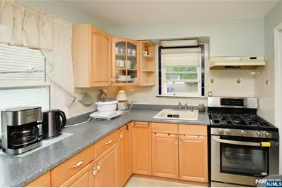 11-01 1st Street, Fair Lawn, NJ 07410 - Photo 6