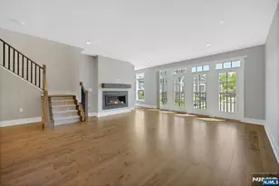 33 Cranberry Ln 17, Montvale, NJ 07645 - Photo 8